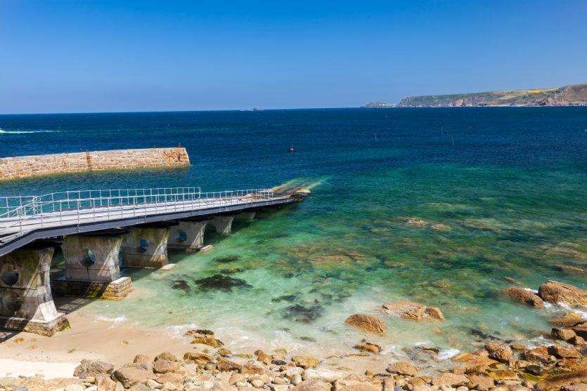 Adanac Villa Sennen Cove Exteriör bild